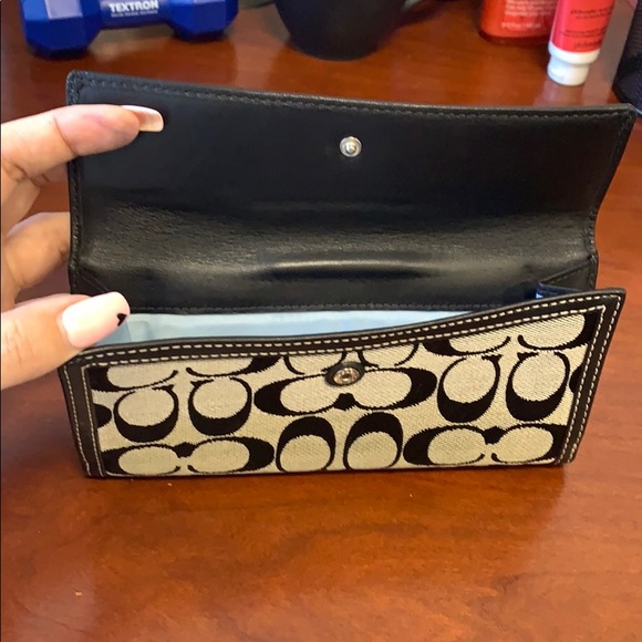 Coach wallet - Picture 4 of 4